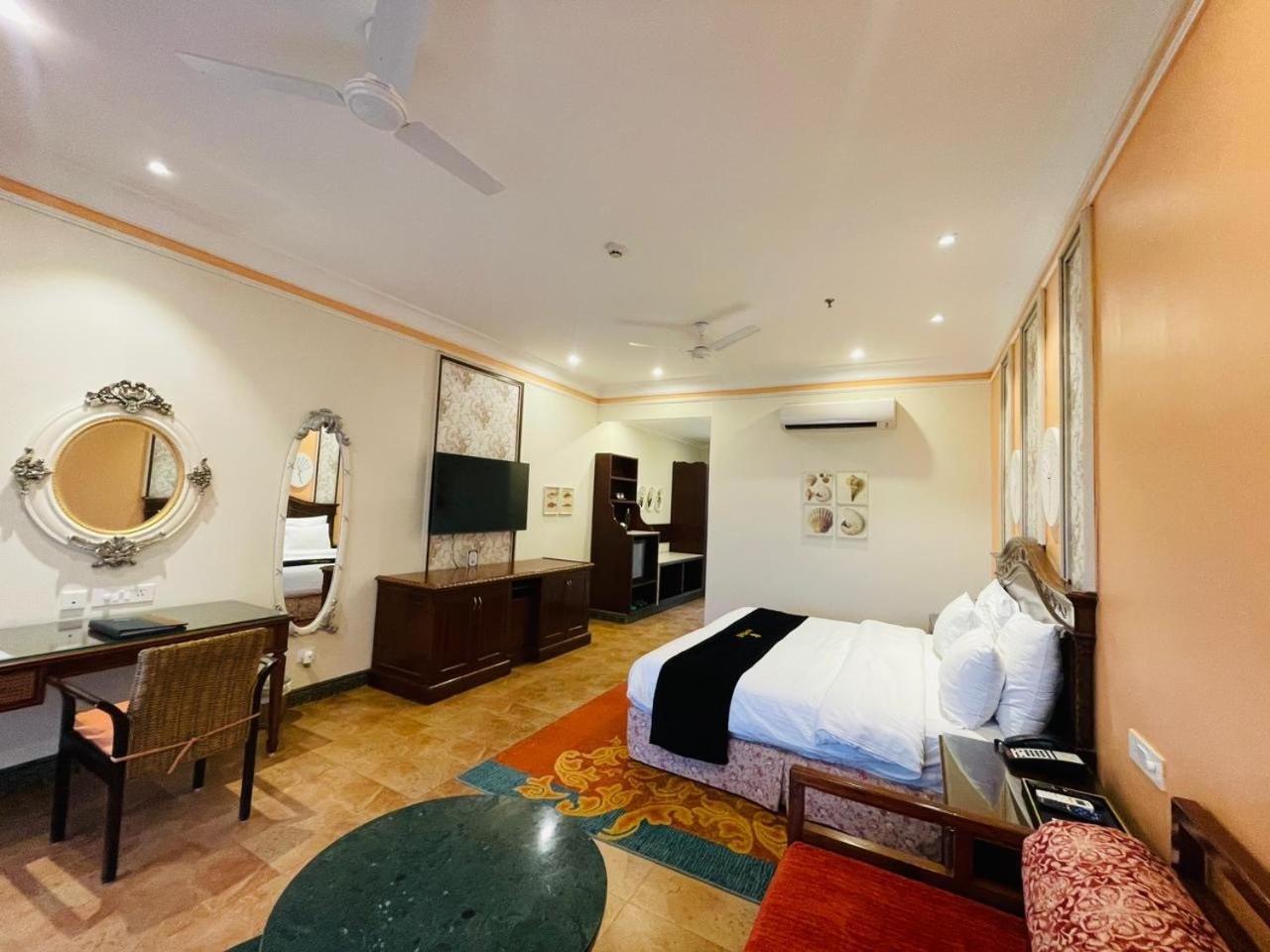 Mayfair Palm Beach Resort Gopālpur Eksteriør bilde